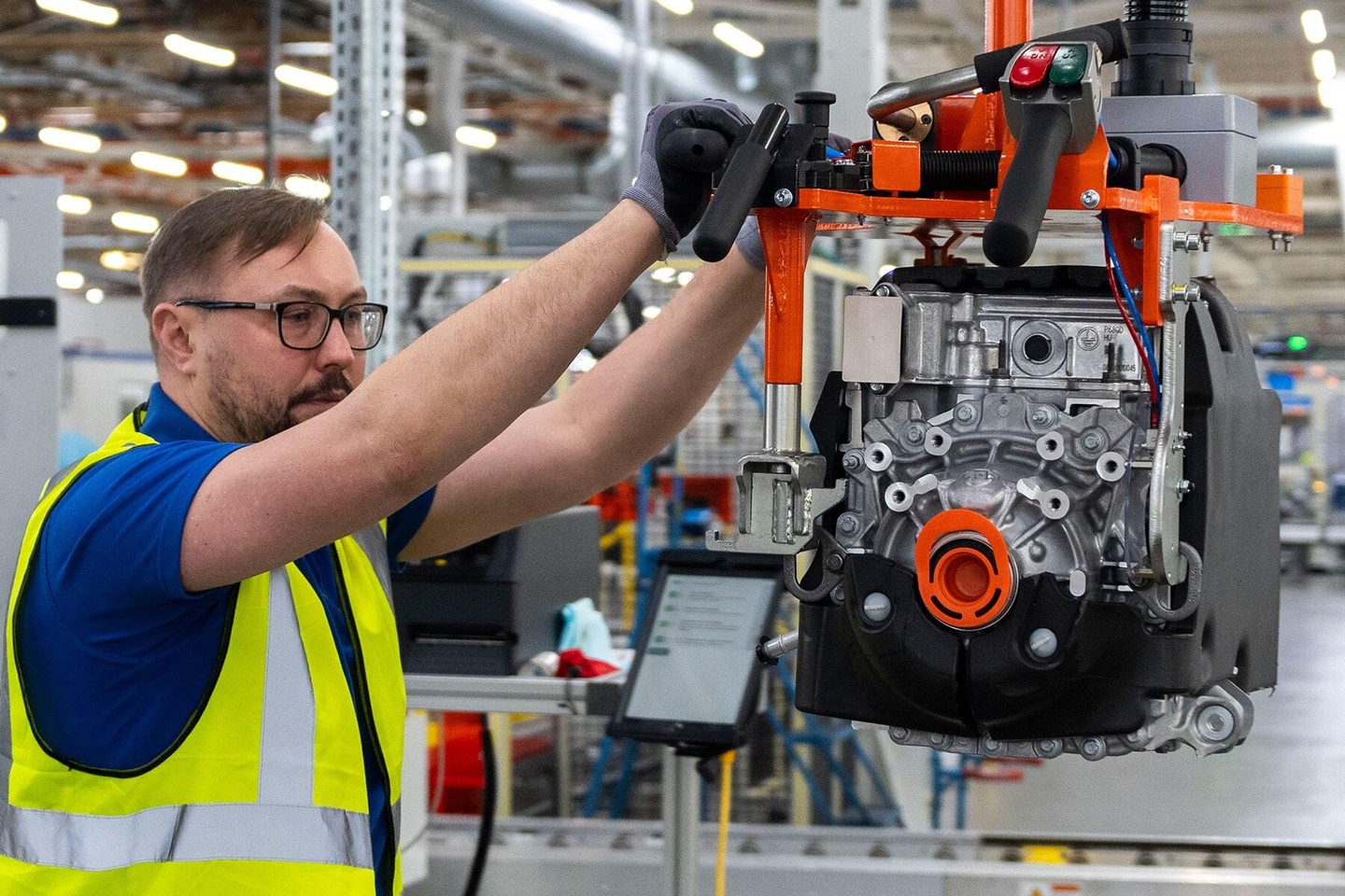 ford-uk-electric-motor-production-ev-europe-market