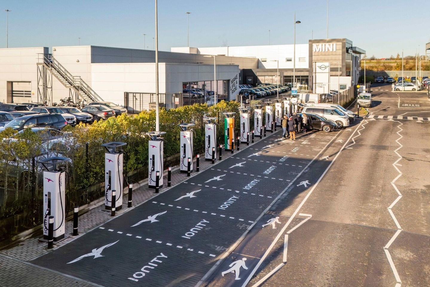 ionity-opens-largest-ev-charging-station-ireland